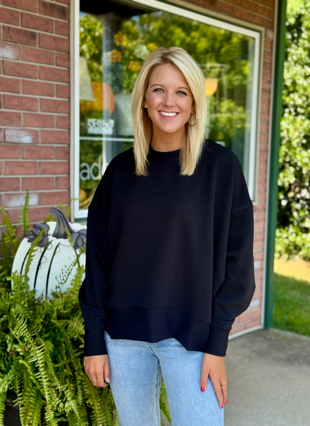 Black Ribbed Balloon Sleeve Top