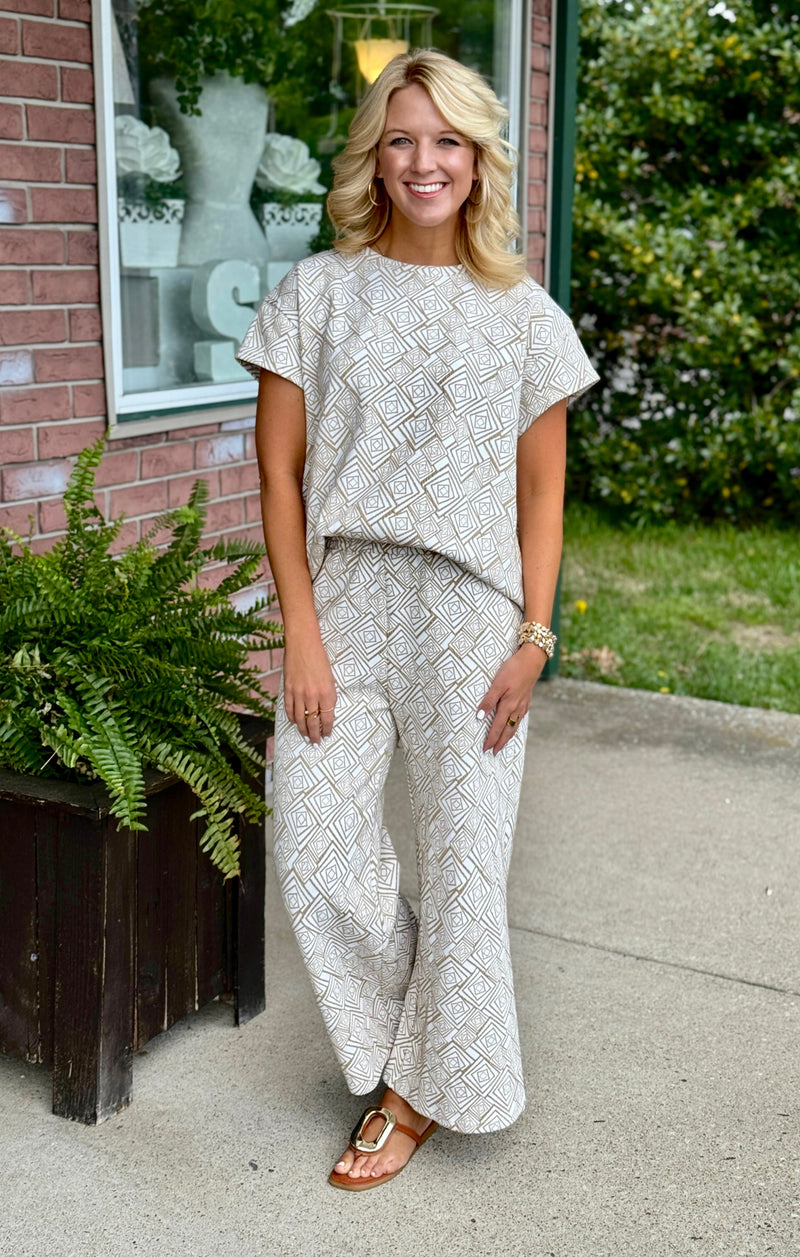 Geo Print Taupe Top & Pant SET