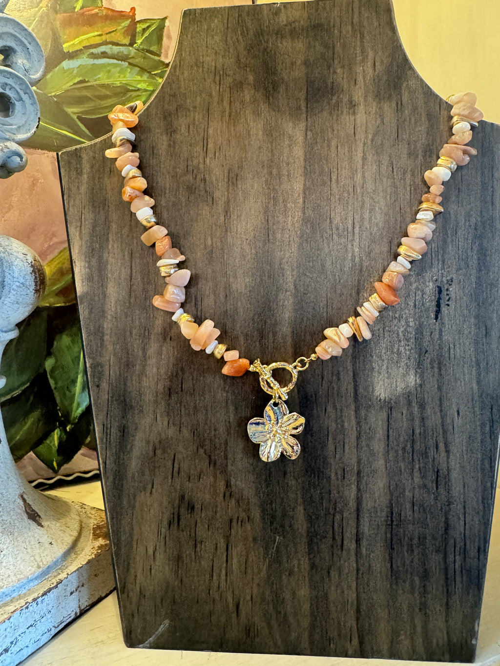 Neutral Beaded Flower Necklace