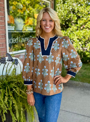Floral Print Top with Scallop Accent Trim