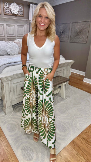 Wide Leg Printed Pant