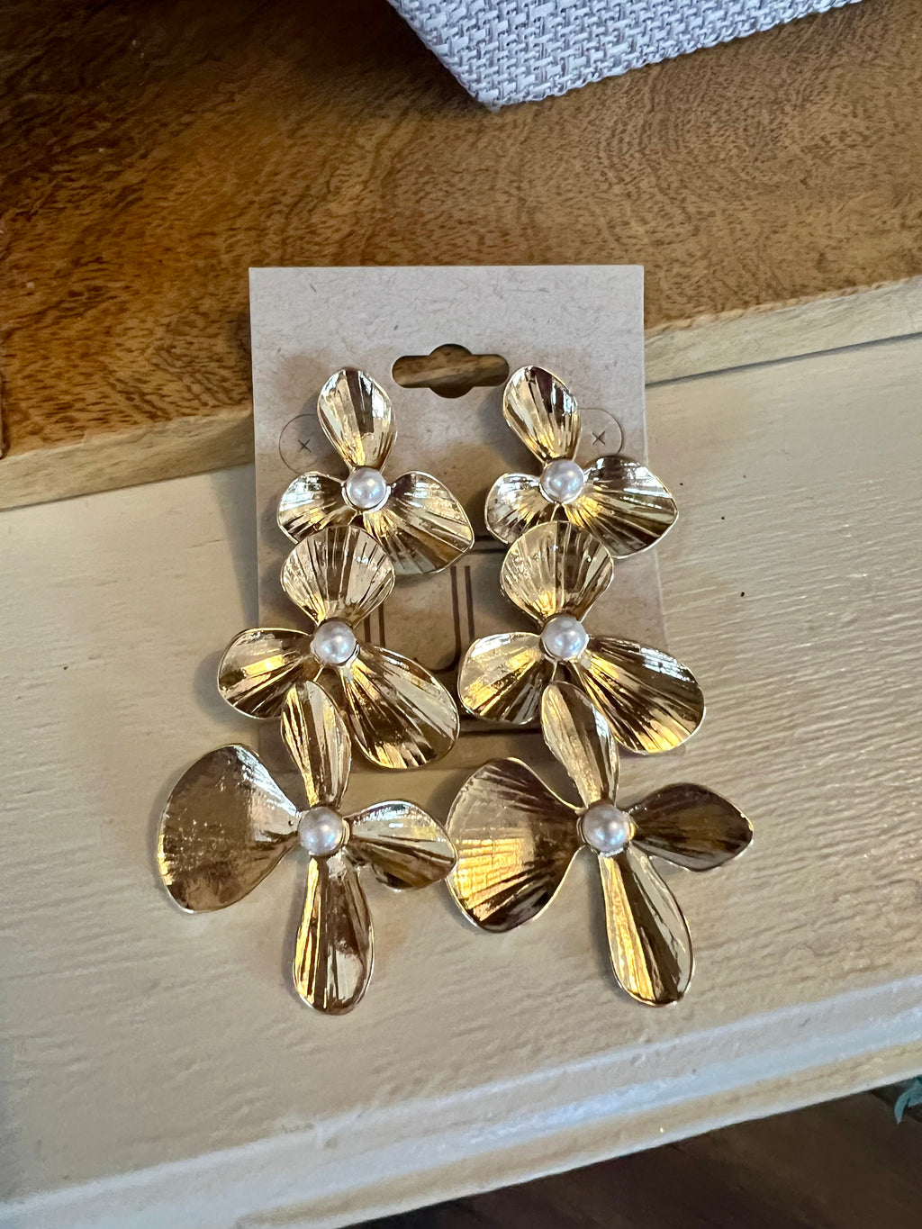 Gold & Pearl Flower Drop Down Earring