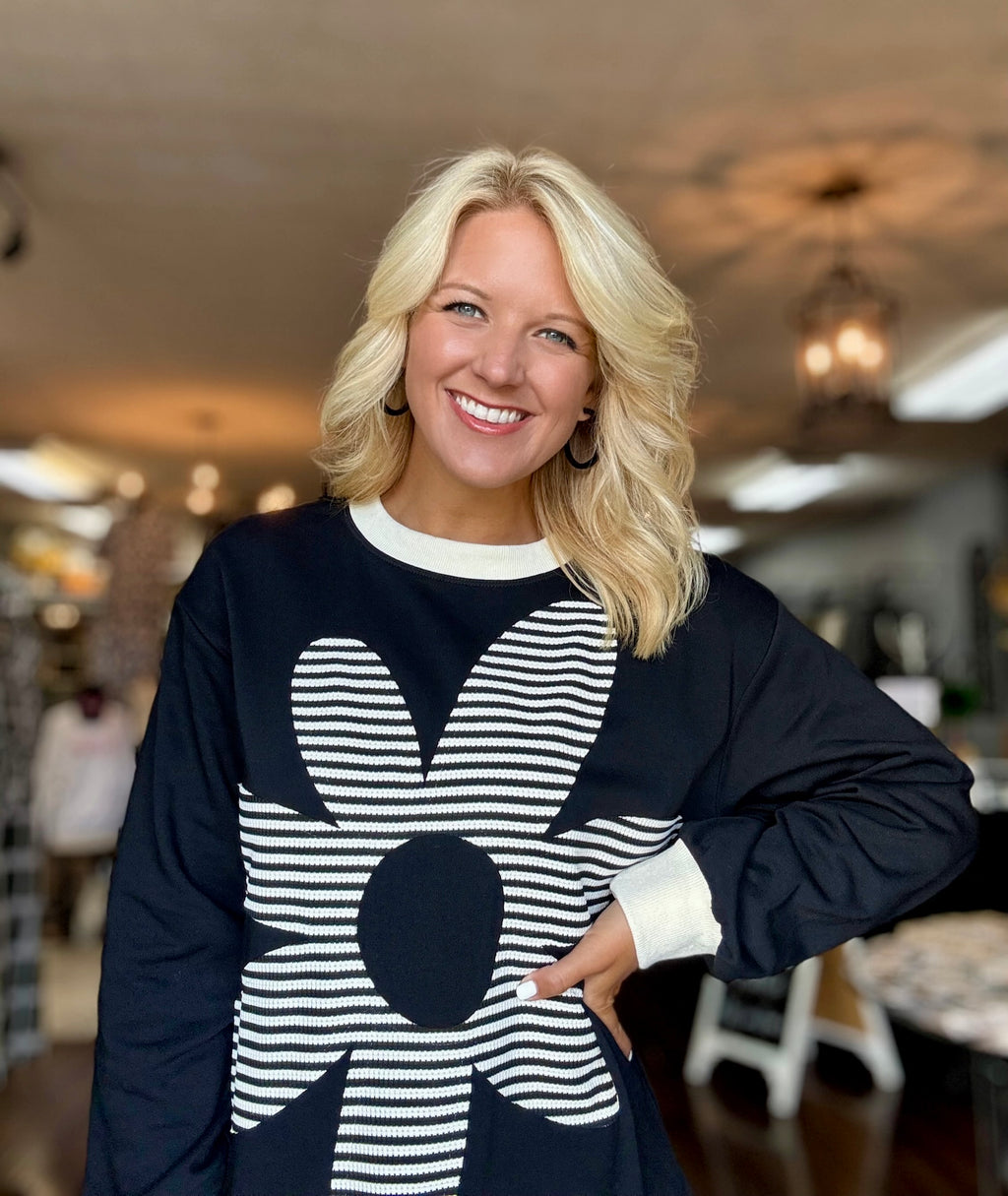Black Stripe Flower Top