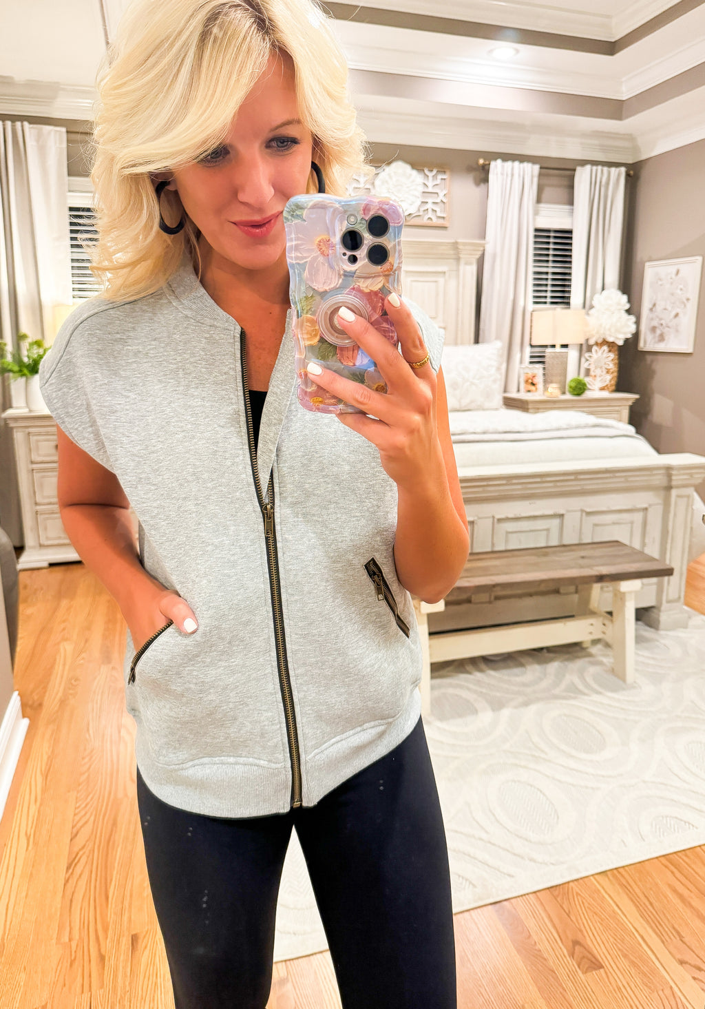 Grey Sleeveless Zipper Jacket