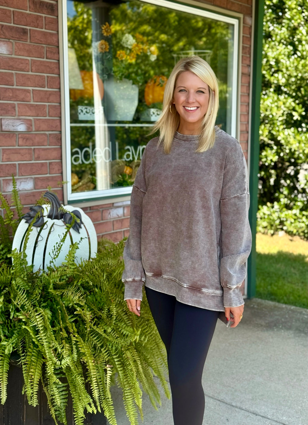 Brown Acid Wash Ribbed Pullover Tunic Top