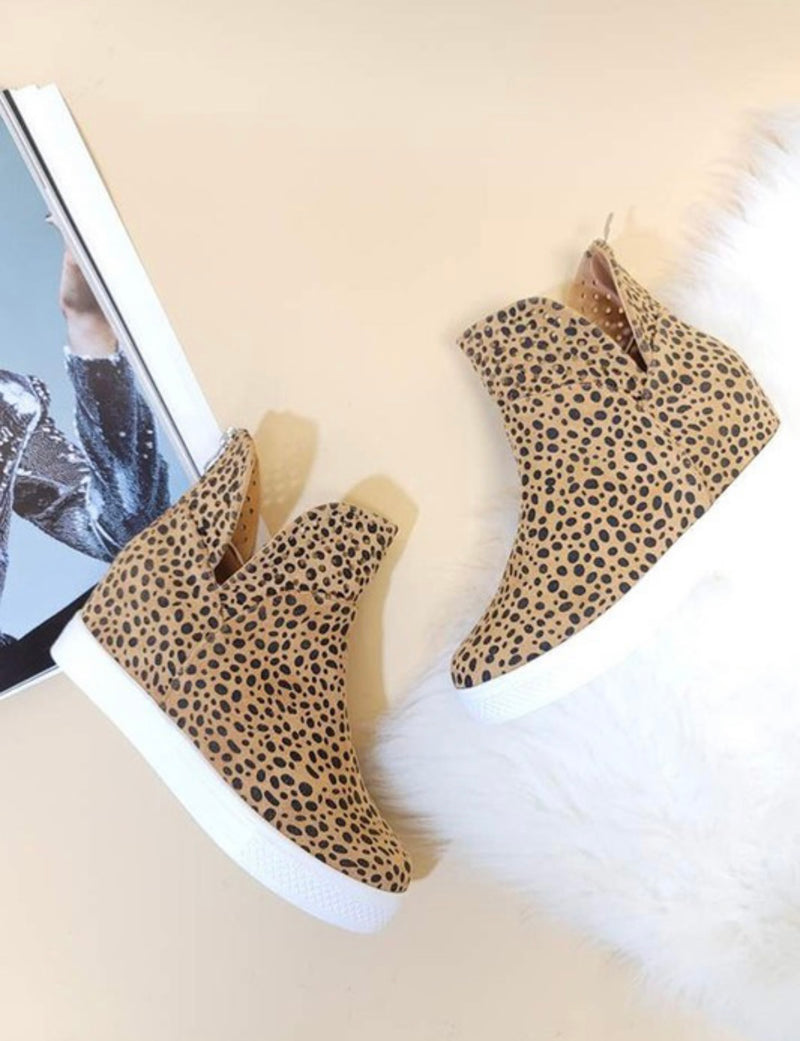 Cheetah Detailed Wedge Sneakers